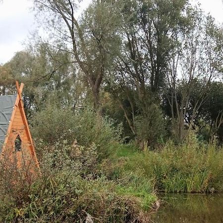 Rum Bridge "Owl Watch" Wooden Tipi Hotel Sudbury  Eksteriør billede