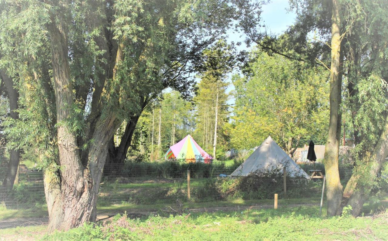 Rum Bridge "Owl Watch" Wooden Tipi Hotel Sudbury  Eksteriør billede
