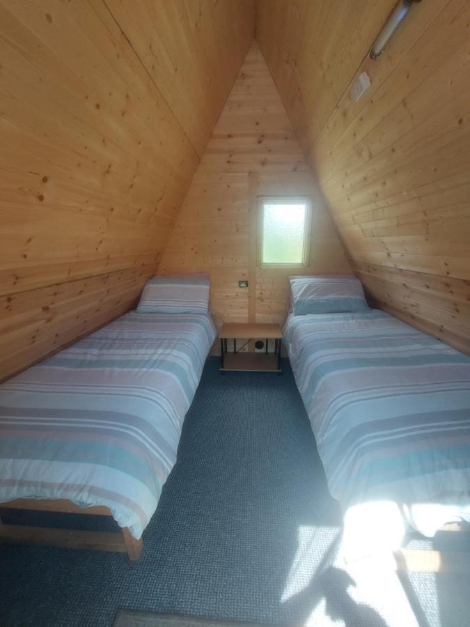 Rum Bridge "Owl Watch" Wooden Tipi Hotel Sudbury  Eksteriør billede