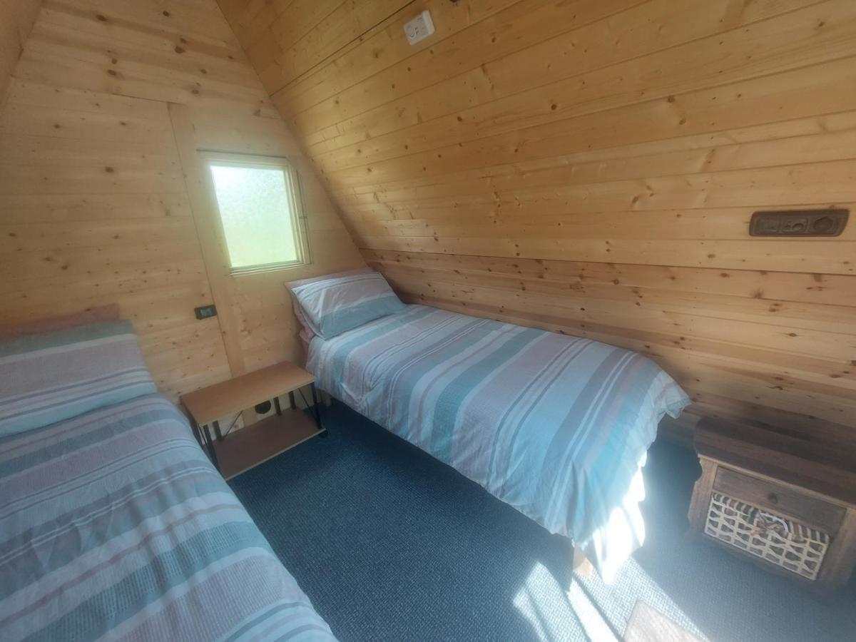 Rum Bridge "Owl Watch" Wooden Tipi Hotel Sudbury  Eksteriør billede