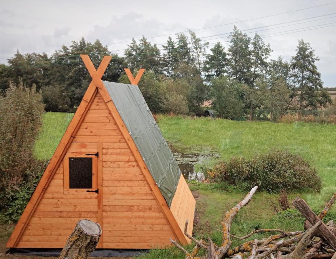 Rum Bridge "Owl Watch" Wooden Tipi Hotel Sudbury  Eksteriør billede